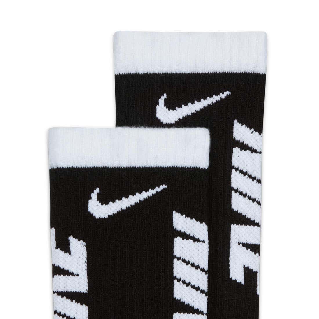 pack of black and white nike socks