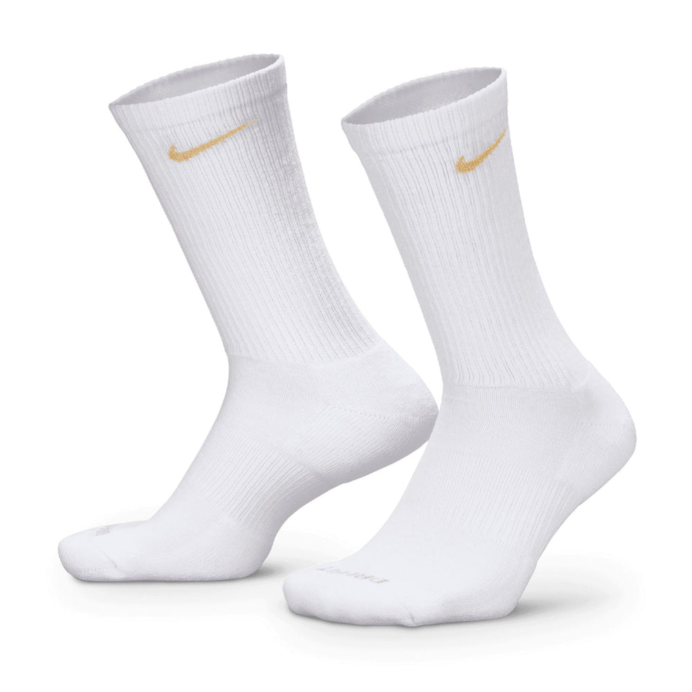 Nike Everyday Plush Cushioned Crew Socks
