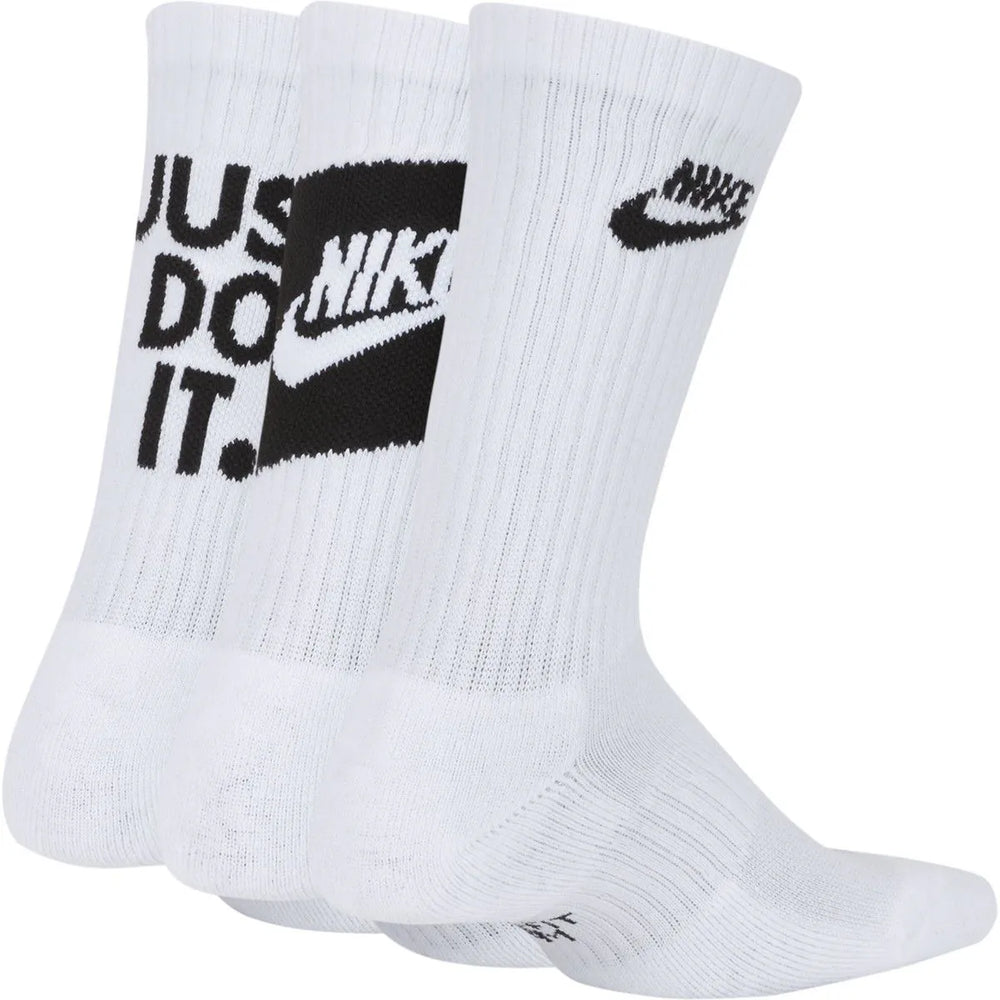 Nike Adult 3 pack White Crew Socks