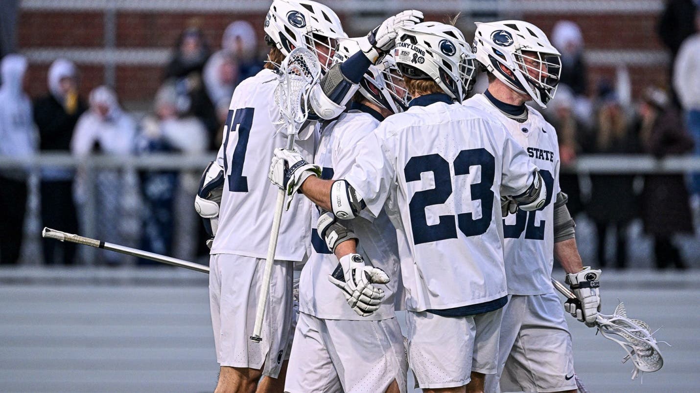 Penn State Lacrosse team huddling up